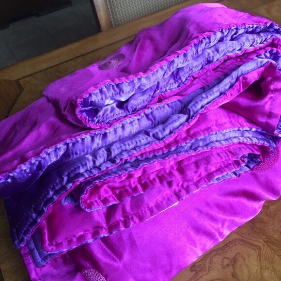 DARK NEON Reversible Blanket - Picture 2 of 8